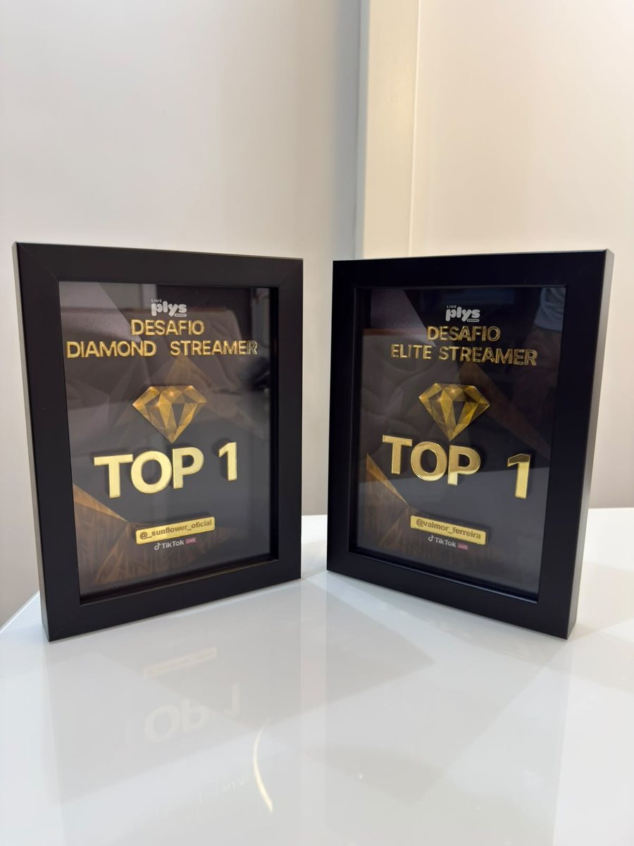 Duas placas de Top 1 nos desafios Diamond Streamer e Elite Streamer